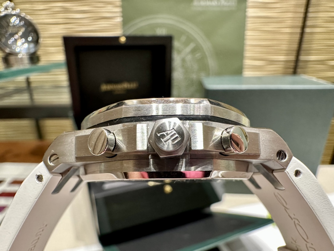AP Royal Oaks Offshore 37mm Star Prince: Ultimate Mechanical Version, High Value, Precise Movement - 图片 7