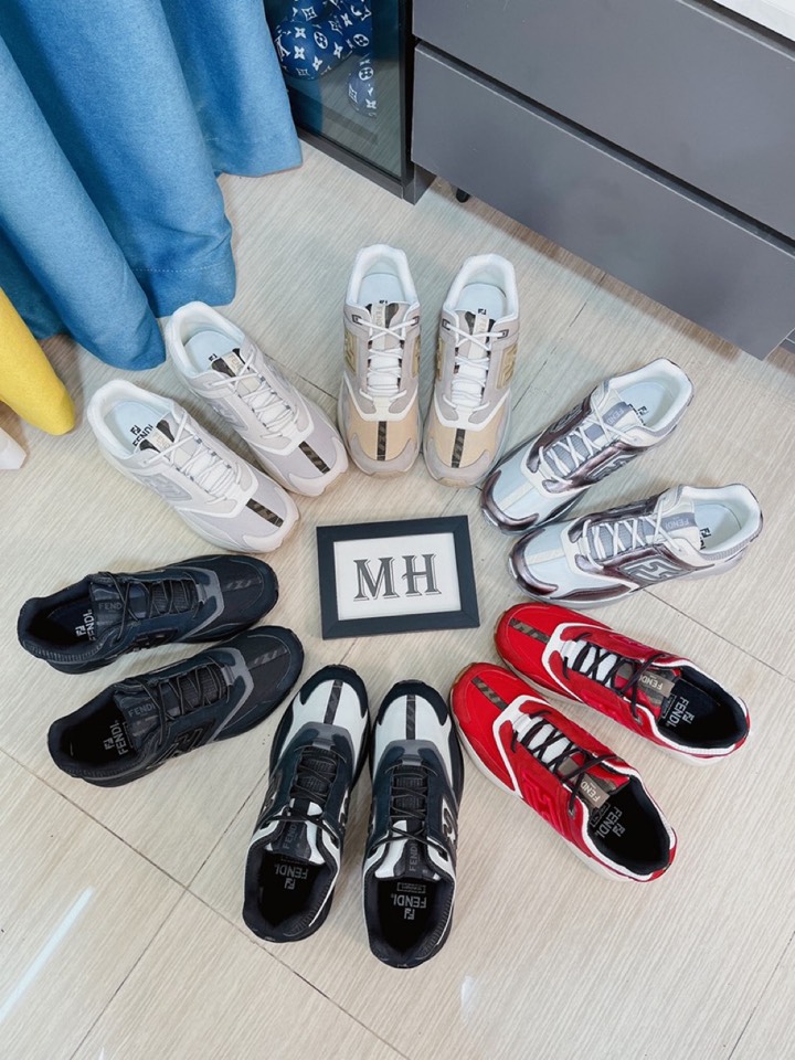 J5 FENDI. Fendi 芬迪  精品休闲鞋 原版高品质鞋面进口飞织网布拼接制作 真皮内里加厚乳胶鞋垫版型时尚 动感十足原版 Fendi 芬迪 舒适大底 简洁大方运动休闲.码数38-44