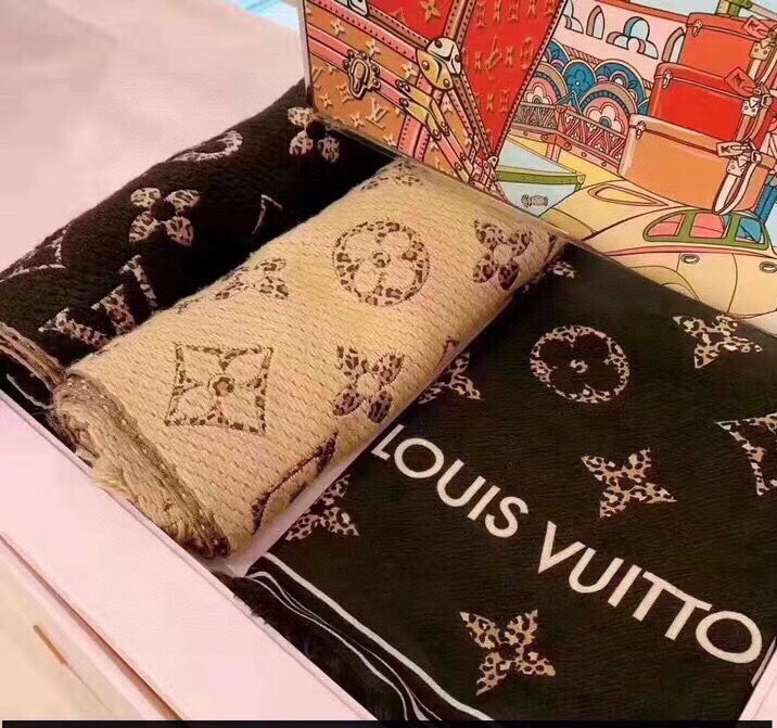 Louis Vuitton Scarf Leopard Print Printing Knitting Silk Wool Winter Collection M75884
