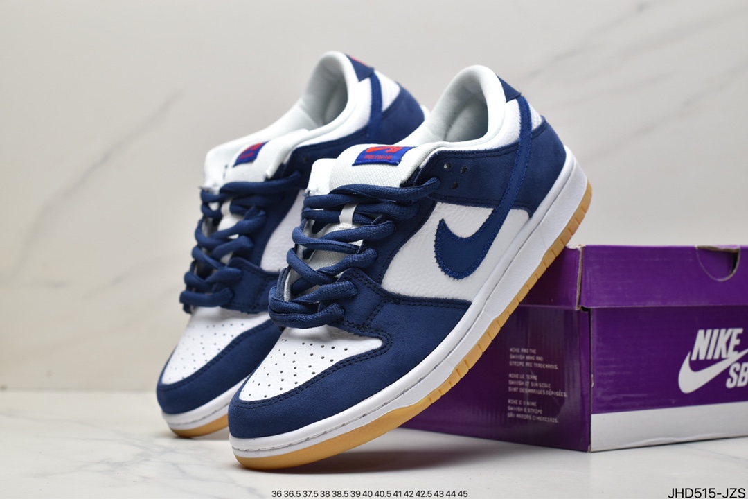 190 Nike SB Zoom Dunk Low 镜面 板鞋  DO9395-400