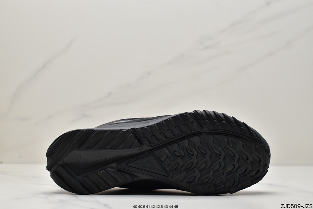 240 Nike涡轮增压马拉松慢跑鞋 跑鞋 DJ6158392