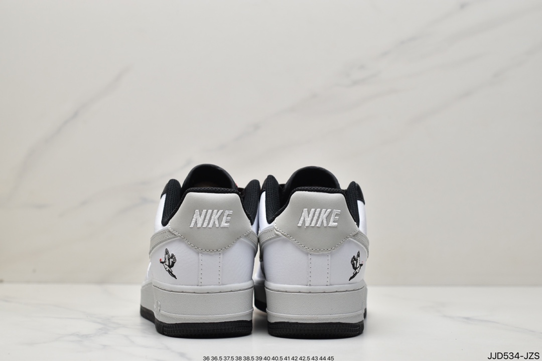 130 耐克Nike Air Force 1 Low 空军一号低帮百搭休闲运动板鞋DA8482-100