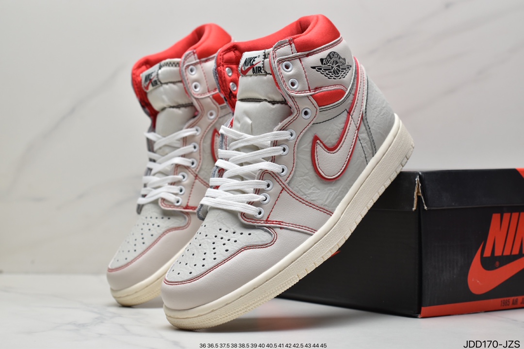 120 耐克Nike Air Jordan 1 Retro High OG”Black/White”AJ1代