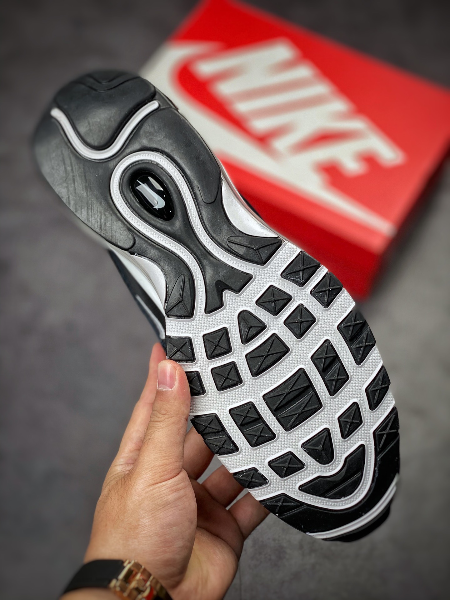 渠道订单NK Air Max 97 白银黑  DM0027-001