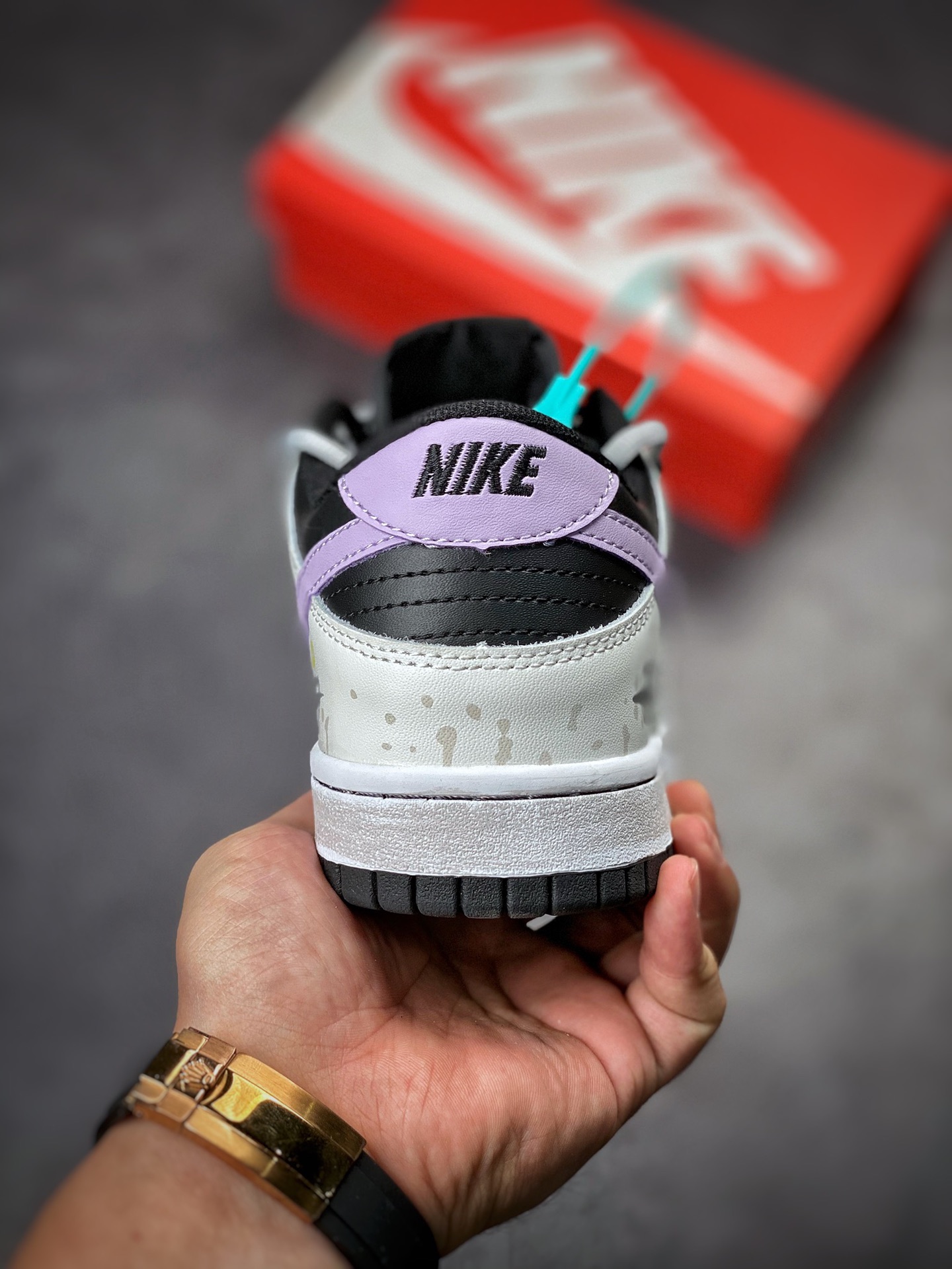 NIKE SB Dunk Low 黑灰紫绑带 DH9765-002