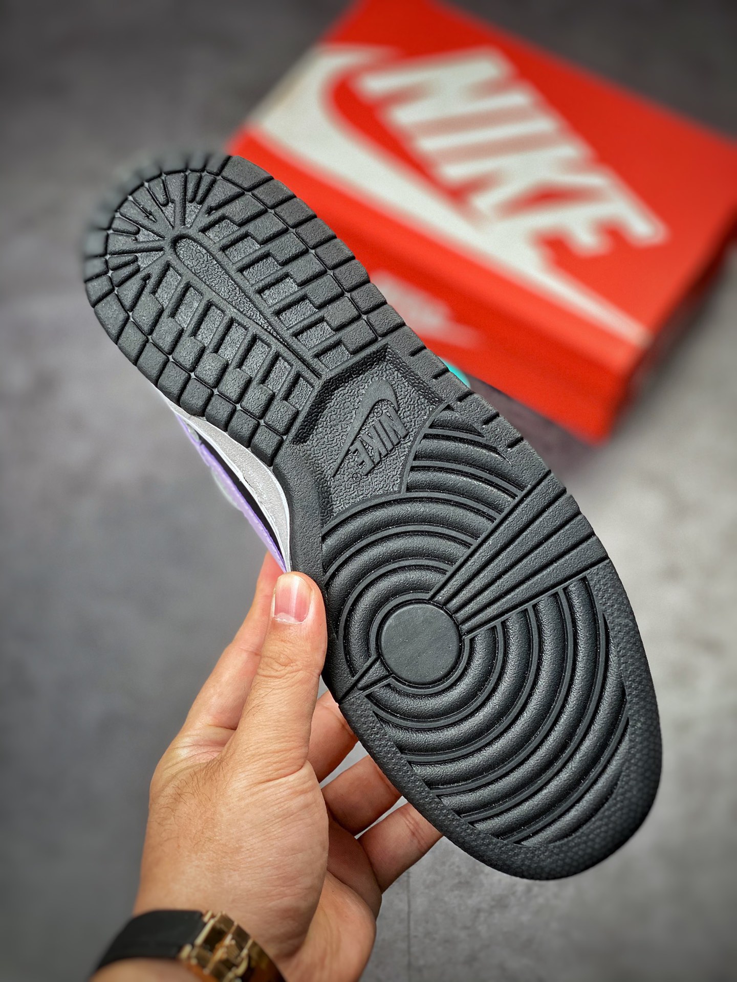NIKE SB Dunk Low 黑灰紫绑带 DH9765-002