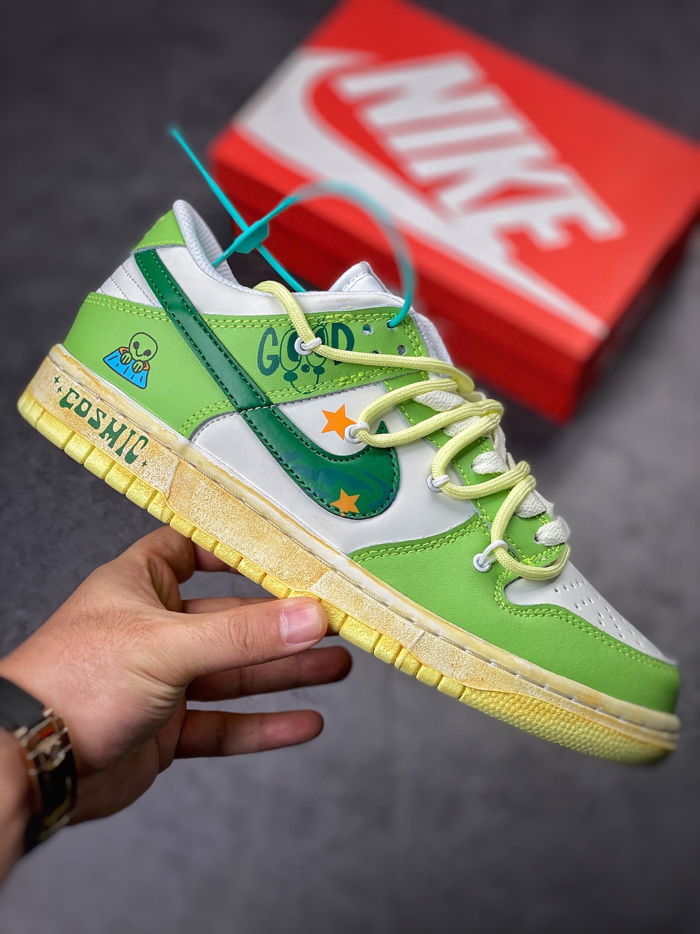 NIKE SB Dunk Low Apple Green Strap DH9765-100-Top High Quatity Cheap Sneakers Fashion Clothing Clothes Bags handbags Shoes of all Brand wholesale With The best Quality And Beautiful Price from China Factory Chinese suppliers wholesaler seller NIKE SB Dunk Low Apple Green Strap DH9765-100