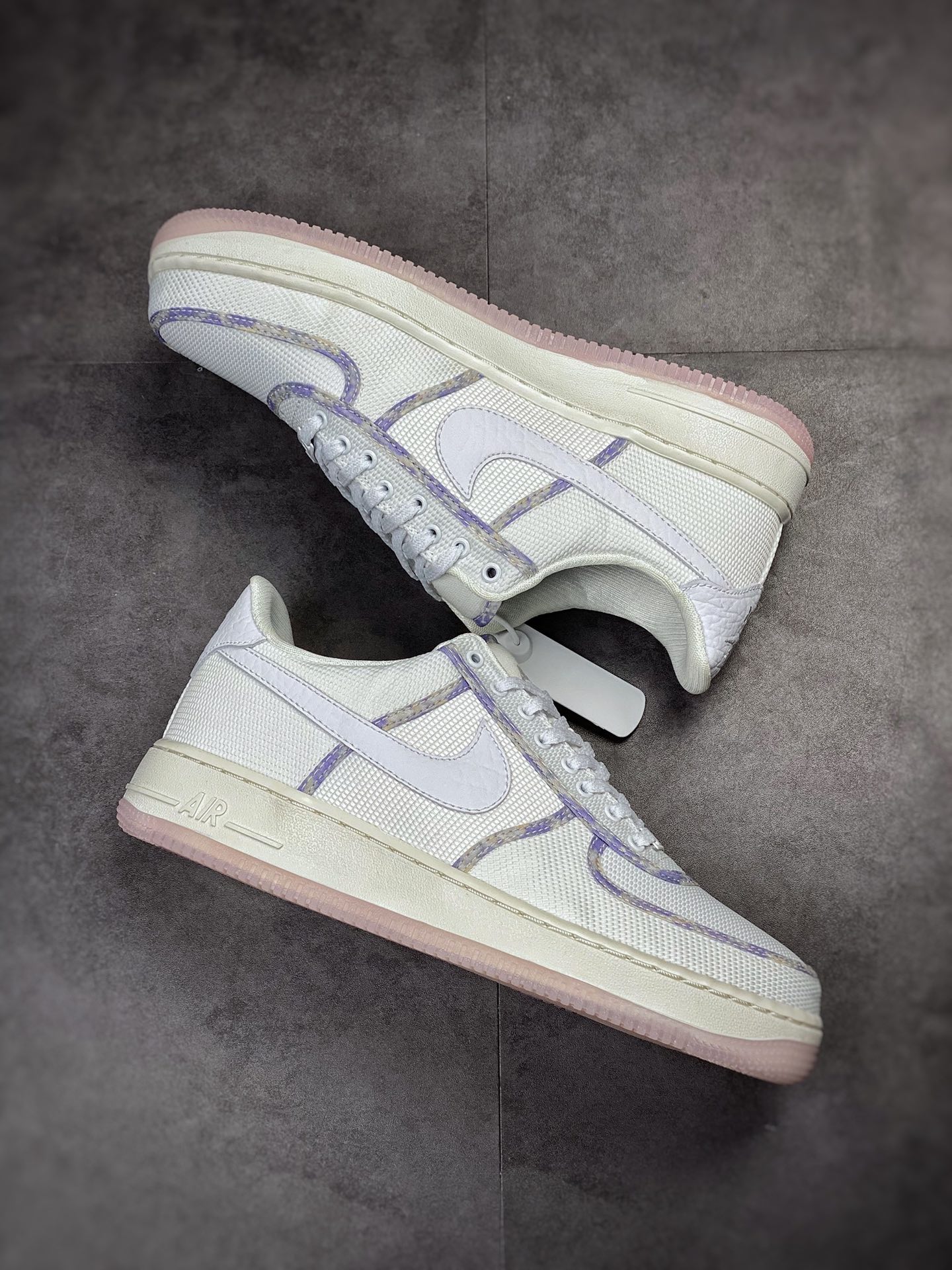 Nike Air Force 1 Low 07 White Purple DV6136-100-Top High Quatity Cheap Sneakers Fashion Clothing Clothes Bags handbags Shoes of all Brand wholesale With The best Quality And Beautiful Price from China Factory Chinese suppliers wholesaler seller Nike Air Force 1 Low 07 White Purple DV6136-100