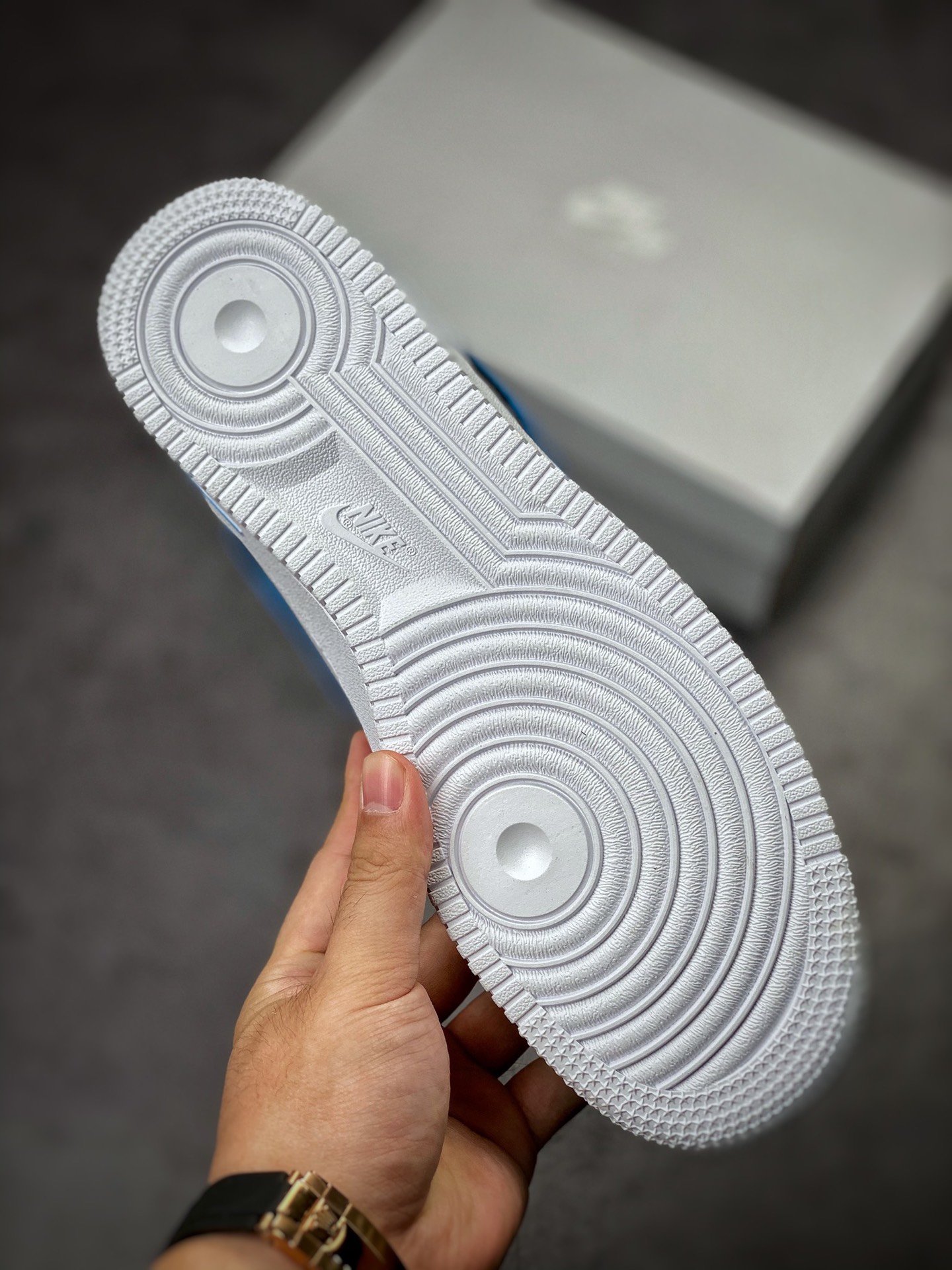 Nike Air Force 1 Low 07 White Gray Blue FB3360-100-Top High Quatity Cheap Sneakers Fashion Clothing Clothes Bags handbags Shoes of all Brand wholesale With The best Quality And Beautiful Price from China Factory Chinese suppliers wholesaler seller Nike Air Force 1 Low 07 White Gray Blue FB3360-100