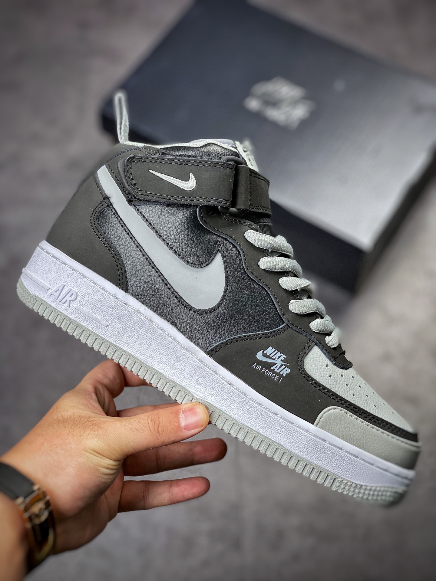 Nike Air Force 1 Mid shadow gray help BQ6819-008-Top High Quatity Cheap Sneakers Fashion Clothing Clothes Bags handbags Shoes of all Brand wholesale With The best Quality And Beautiful Price from China Factory Chinese suppliers wholesaler seller Nike Air Force 1 Mid shadow gray help BQ6819-008