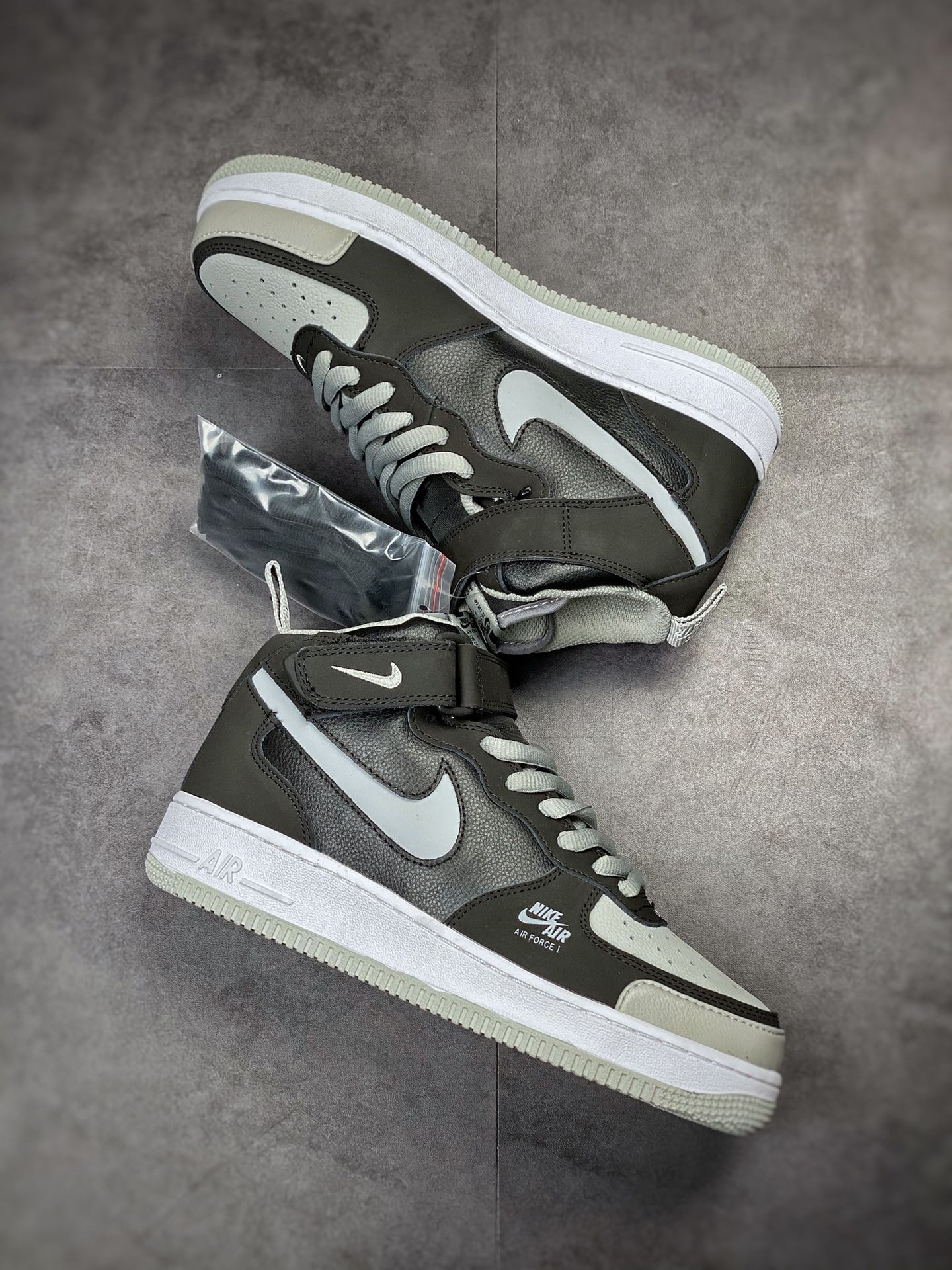 Nike Air Force 1 Mid shadow gray help BQ6819-008-Top High Quatity Cheap Sneakers Fashion Clothing Clothes Bags handbags Shoes of all Brand wholesale With The best Quality And Beautiful Price from China Factory Chinese suppliers wholesaler seller Nike Air Force 1 Mid shadow gray help BQ6819-008