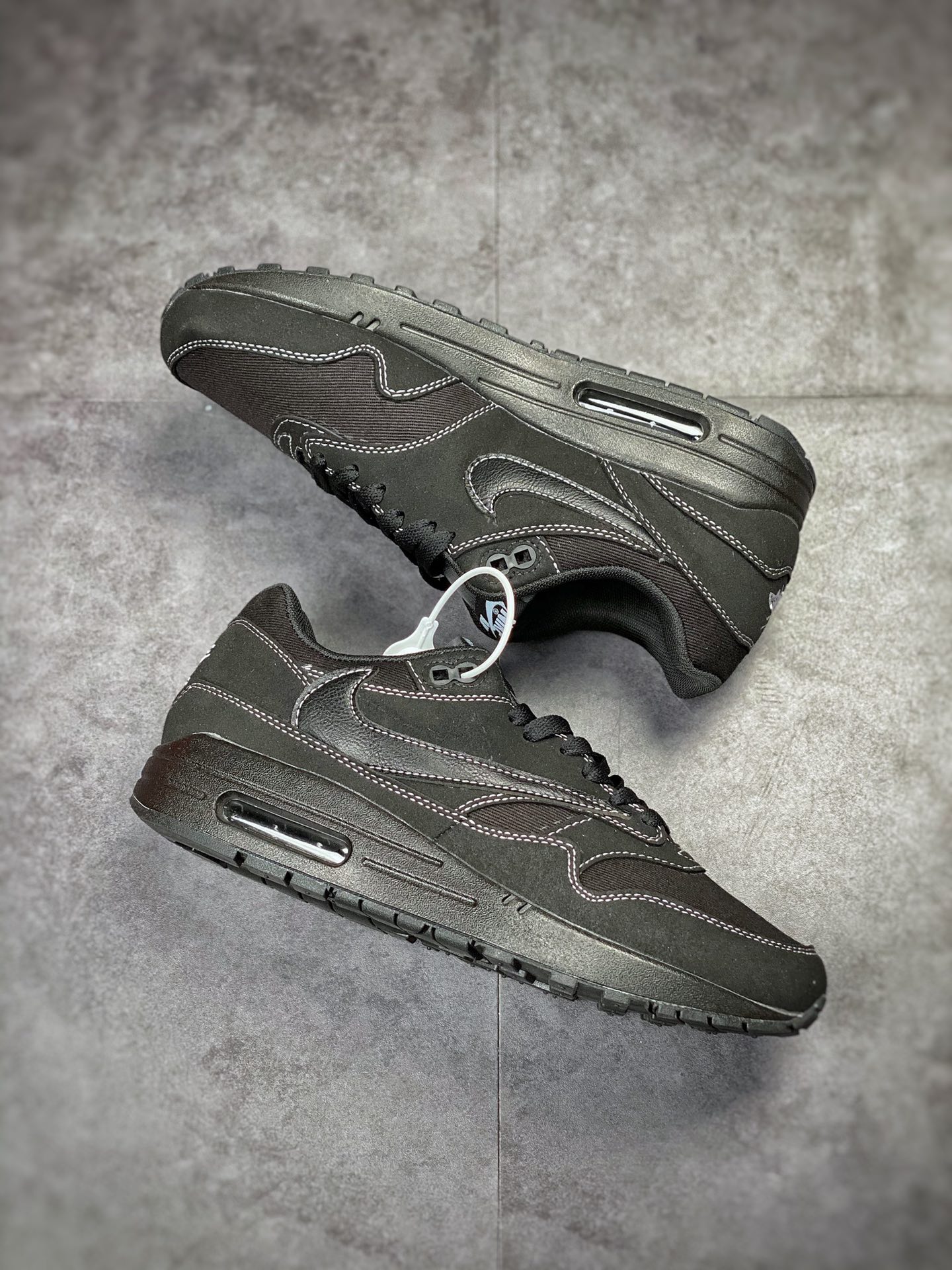 Nike Air Max 1 2022 Re-engraved Black Samurai Retro Casual Running Shoes DM7866-001-Top High Quatity Cheap Sneakers Fashion Clothing Clothes Bags handbags Shoes of all Brand wholesale With The best Quality And Beautiful Price from China Factory Chinese suppliers wholesaler seller Nike Air Max 1 2022 Re-engraved Black Samurai Retro Casual Running Shoes DM7866-001