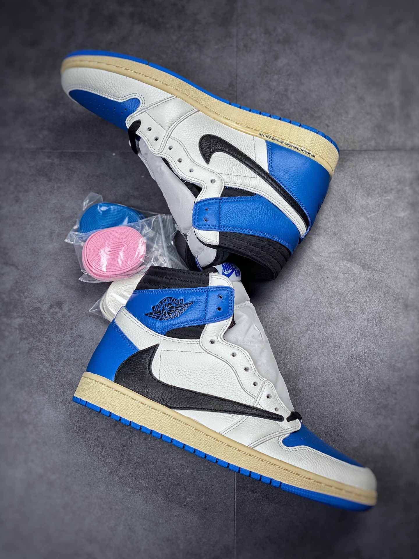 Travis Scott x Fragment Design x Air Jordan 1 High OG SP “Military Blue” DH3227-105