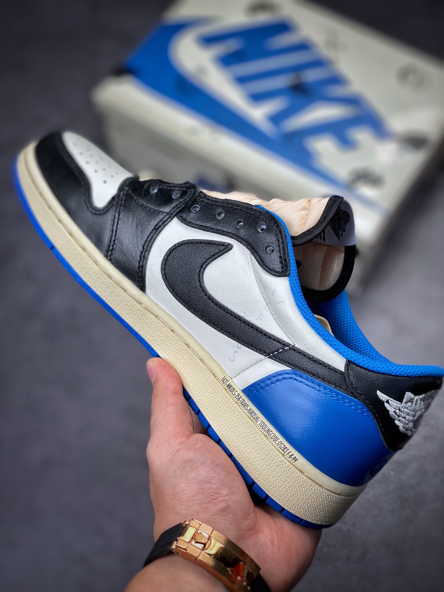 Travis Scott x Fragment x Air Jordan AJ1 Low OG SP Tripartite Joint Lightning Backhook Low Help DM7866-140-Top High Quatity Cheap Sneakers Fashion Clothing Clothes Bags handbags Shoes of all Brand wholesale With The best Quality And Beautiful Price from China Factory Chinese suppliers wholesaler seller Travis Scott x Fragment x Air Jordan AJ1 Low OG SP Tripartite Joint Lightning Backhook Low Help DM7866-140