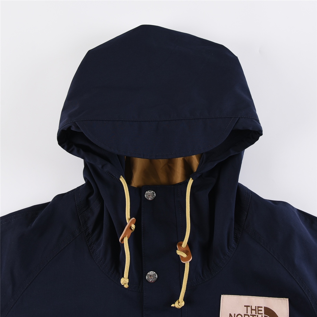 Gucci/古驰X TNF 联名夹克冲锋衣系列 3