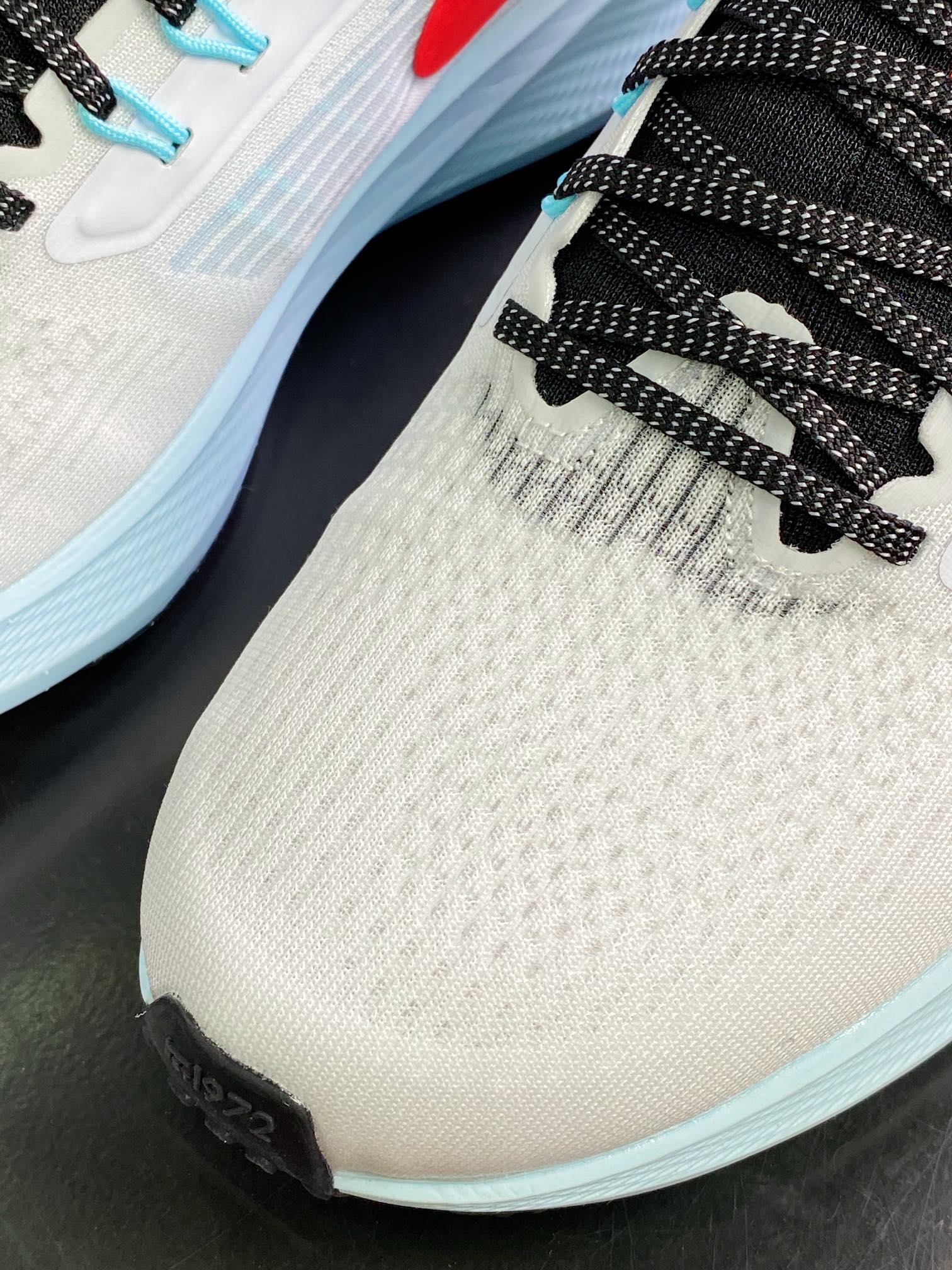 200 Air Zoom Pegasus 39”White/Black/Red/Green”39代DX3350-100