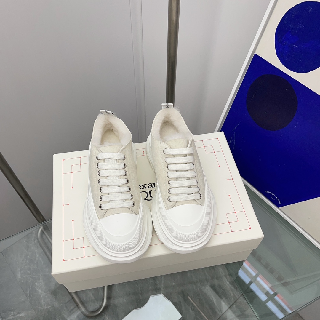 P340🌈 Hombres ➕10 (versión superior) ¡Los nuevos zapatos de pareja de Mc Queen McQueen! 🔥🔥Piel integrada, súper cáli…