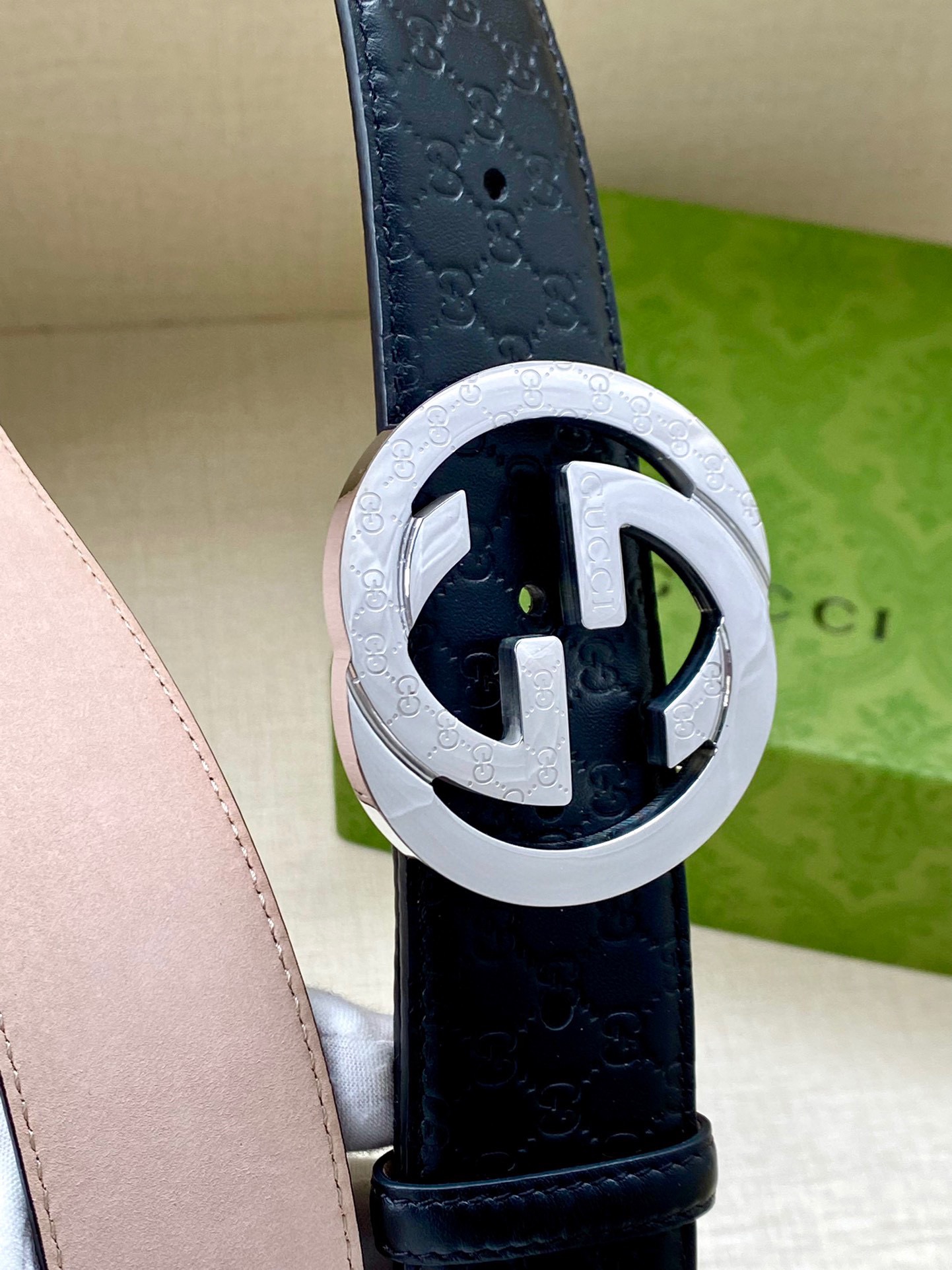 Gucci Style Blue Leather Men's Belts Lookbook Reference image 2
