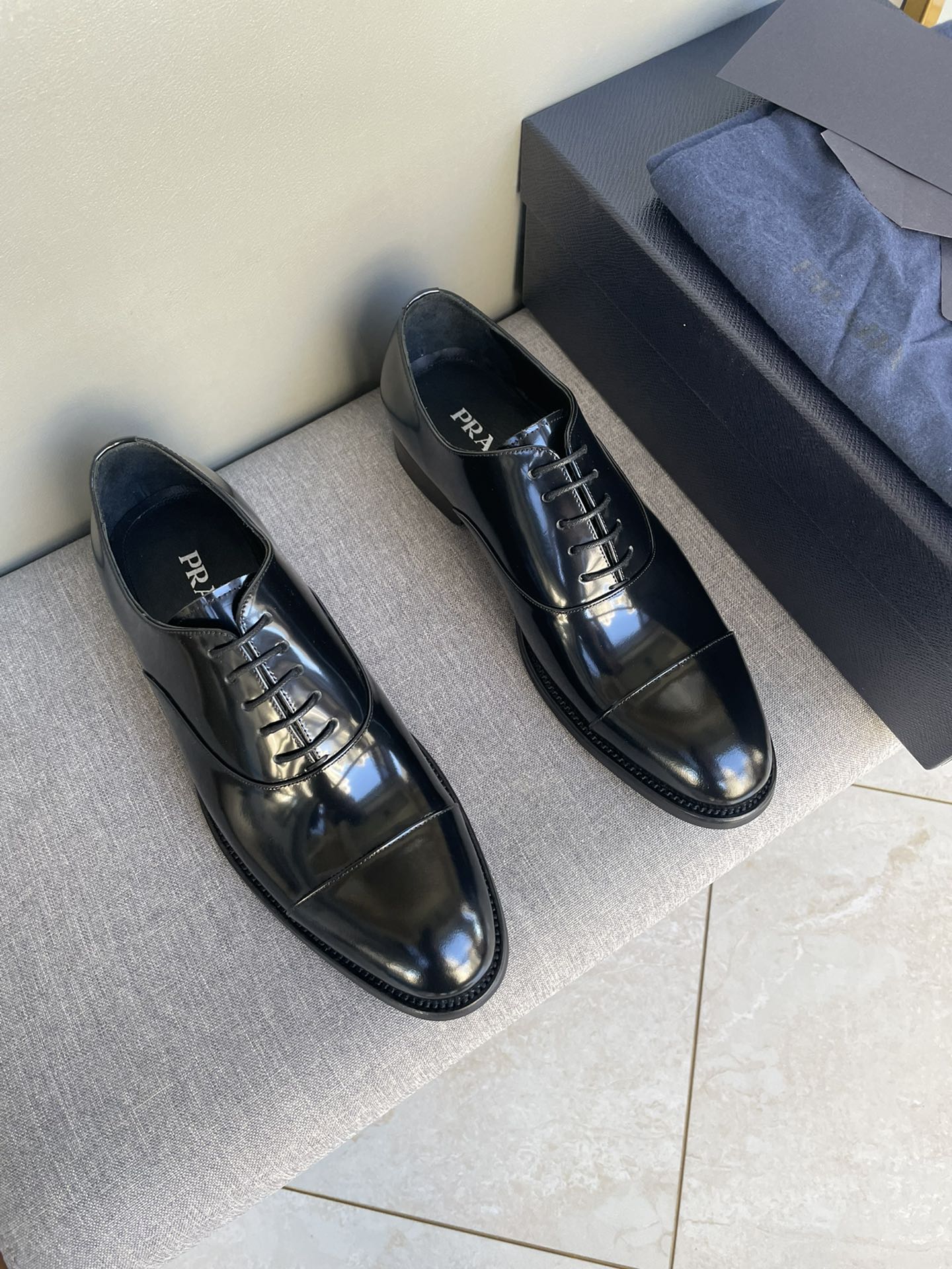 Prada Shoes Plain Toe from China 2023
 Black Calfskin Cowhide Genuine Leather Casual