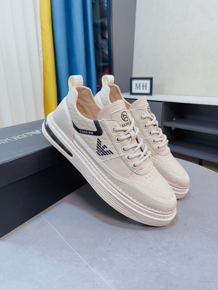 I5 Armani 阿玛尼   力推经典款高帮休闲男鞋,全新米兰时装时尚的设计,完美做工,打造装柜品质,鞋面：头层牛皮配时尚精美品牌材料柔软舒适,真皮鞋垫,橡胶耐磨大底,码数38-44