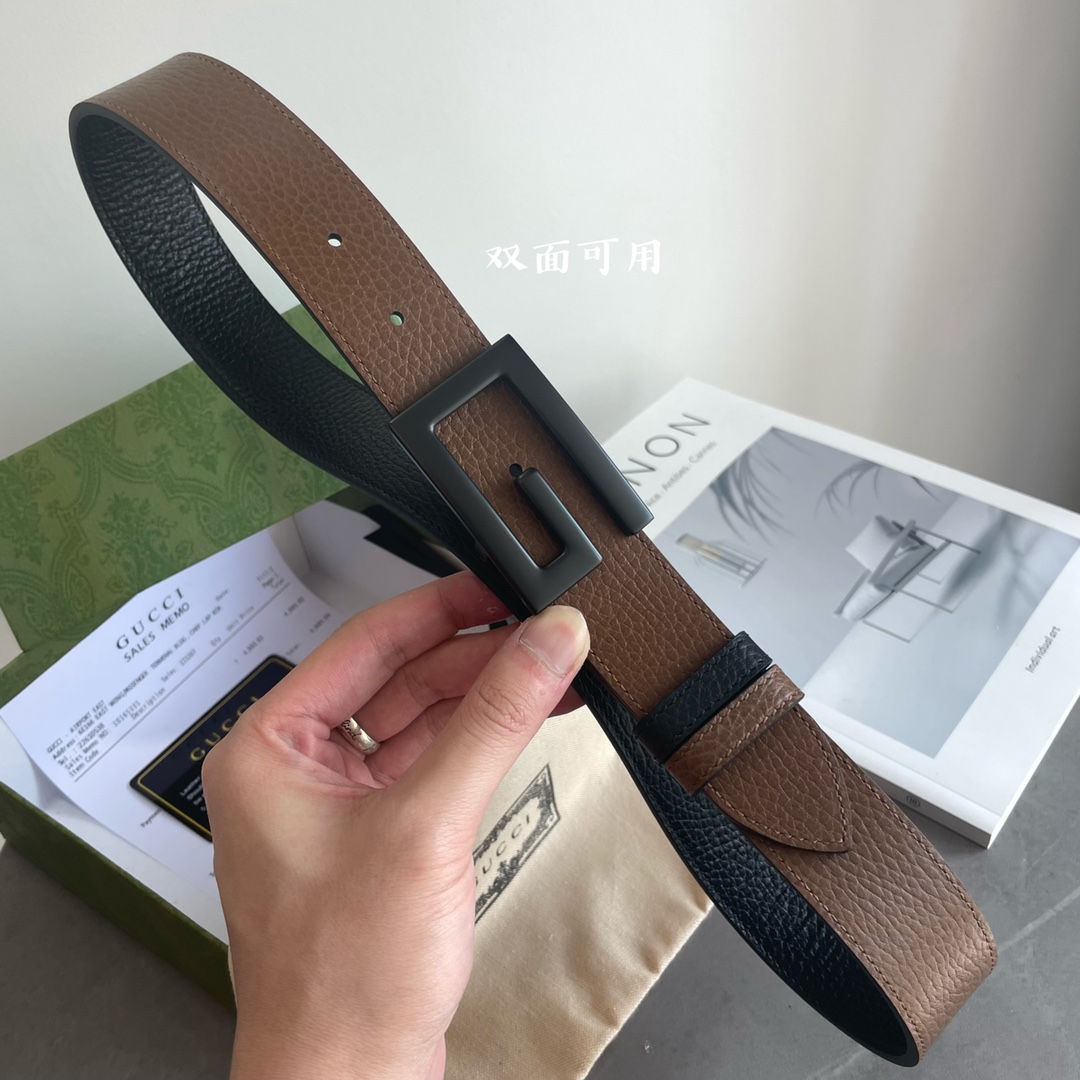 Gucci专柜最新款双面进口原厂牛皮材质宽度3.5cm方形G搭扣双面可用/可裁剪带条颜色-黑配卡其色