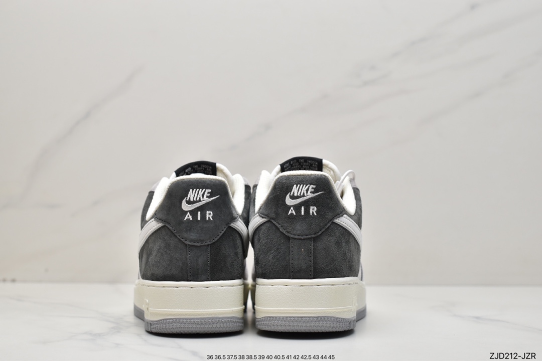 240 Nike Air Force 1 空军一号 DW0831-896 白灰黑反光
