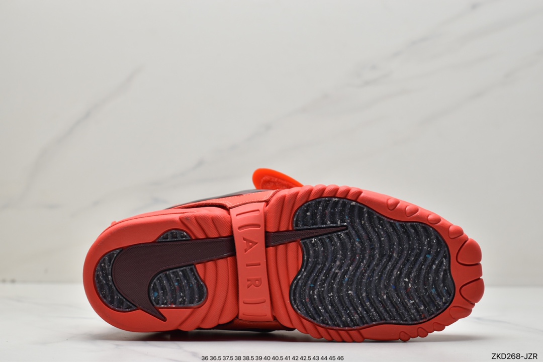 270 耐克/NIKE Adjust Force 联名款复古面包鞋 DM8465-100