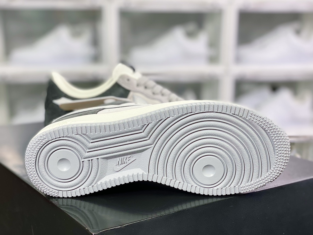 240  Air Force 1′07 Low Suede”Grey/White/Brown”空军一号经典低帮DW0831-896