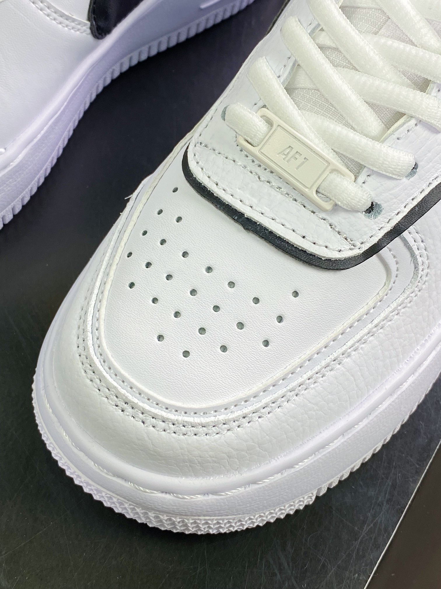 180 WMNS Air Force 1 Shadow”White/Black”空军一号轻量增高低帮CI0919-001
