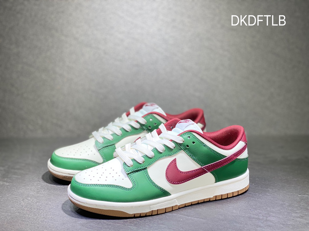260 Nike SB dunk Low 低帮休闲运动滑板板鞋  FB7160-161