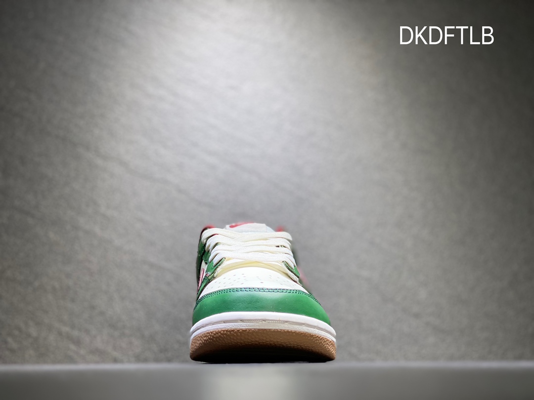 260 Nike SB dunk Low 低帮休闲运动滑板板鞋  FB7160-161