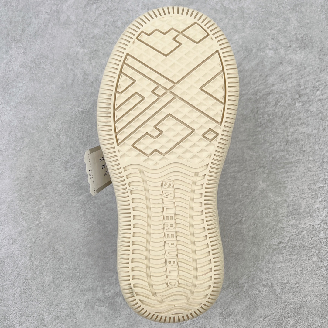 图片[9]-＃开春福利 SMILEREPUBLIC檀健次同款经典新款起司猫低帮开口笑厚底帆布鞋 新晋街头鞋履品牌SMILEREPUBLIC Canvas 系列 以 SMILE 为灵感来源 捕捉潮流 主打柔软的帆布设计 有裁切的羊毛流苏与独特编织技艺 超软水染牛皮内里 注塑成型鞋垫 4cm厘米外增高效果橡胶鞋底 尺码：35 36 37 38 39 40 41 42 43 44-选品中心