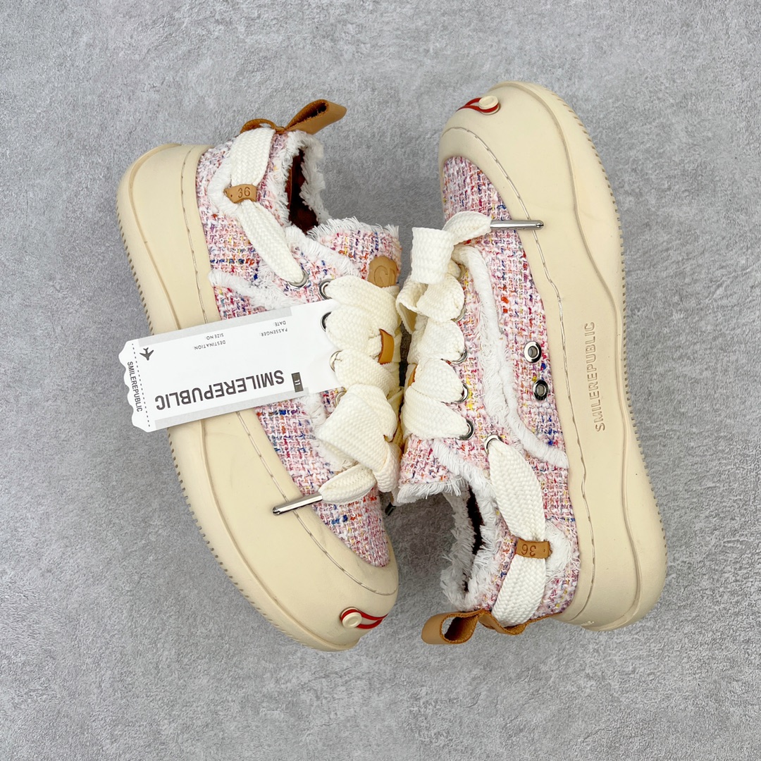 图片[3]-＃开春福利 SMILEREPUBLIC檀健次同款经典新款起司猫低帮开口笑厚底帆布鞋 新晋街头鞋履品牌SMILEREPUBLIC Canvas 系列 以 SMILE 为灵感来源 捕捉潮流 主打柔软的帆布设计 有裁切的羊毛流苏与独特编织技艺 超软水染牛皮内里 注塑成型鞋垫 4cm厘米外增高效果橡胶鞋底 尺码：35 36 37 38 39 40 41 42 43 44-选品中心