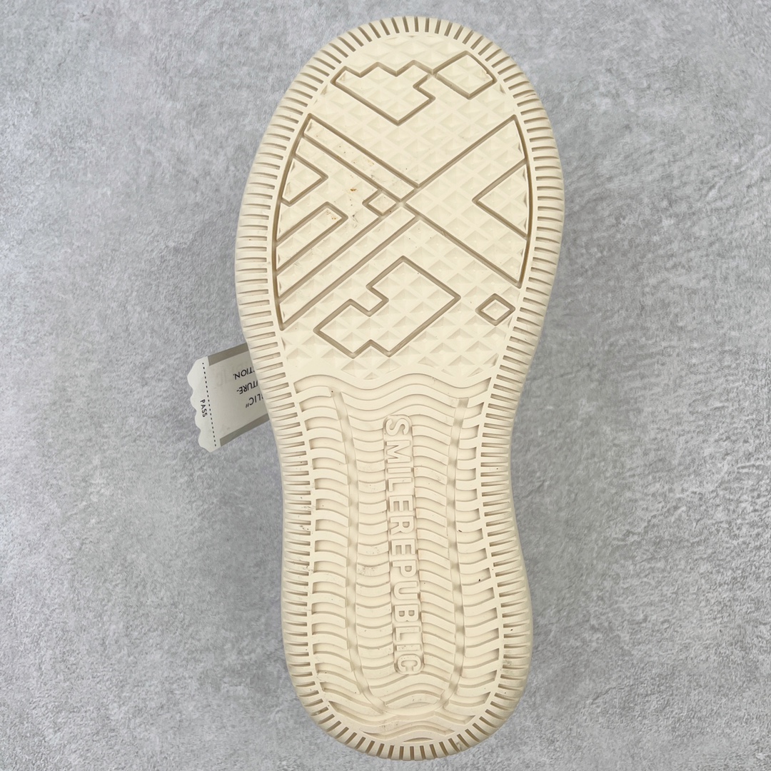 图片[9]-＃开春福利 SMILEREPUBLIC檀健次同款经典新款起司猫低帮开口笑厚底帆布鞋 新晋街头鞋履品牌SMILEREPUBLIC Canvas 系列 以 SMILE 为灵感来源 捕捉潮流 主打柔软的帆布设计 有裁切的羊毛流苏与独特编织技艺 超软水染牛皮内里 注塑成型鞋垫 4cm厘米外增高效果橡胶鞋底 尺码：35 36 37 38 39 40 41 42 43 44-选品中心