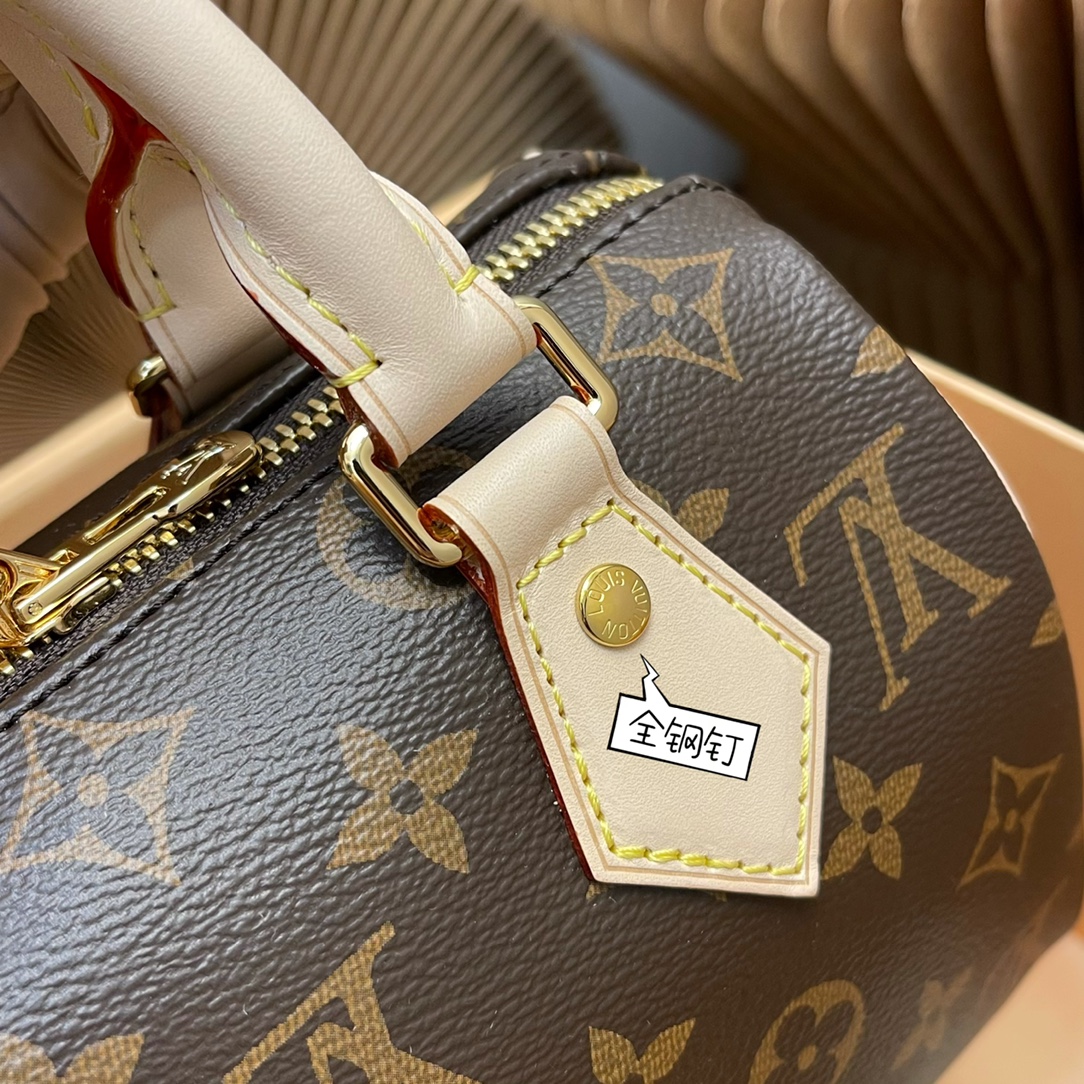 Louis Vuitton Haute Couture Classic Luxury Handbag Shoulder Crossbody 5
