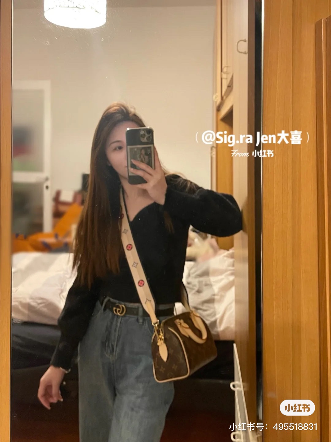 M45957 On-body photos……… - Bag 8