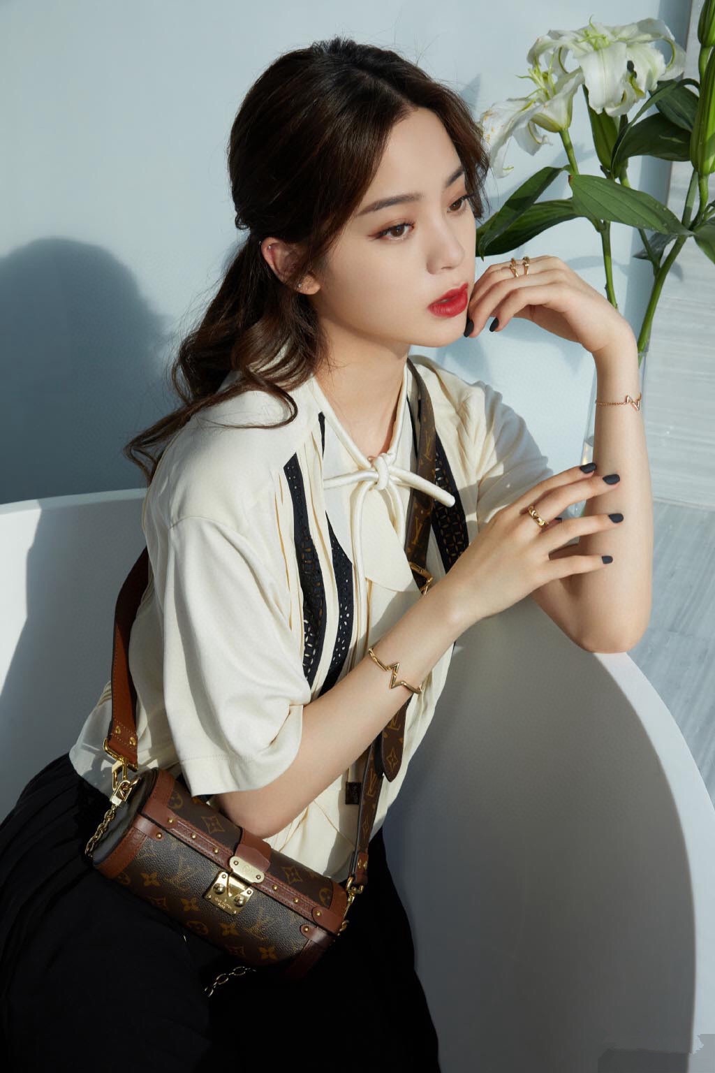 M57835 On-body look. - Bag 2