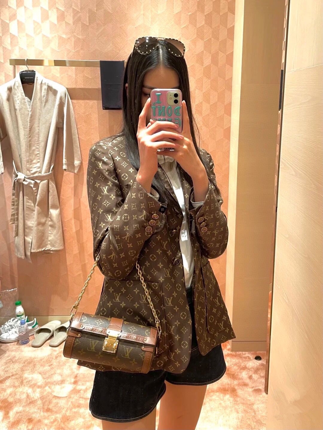 M57835 On-body look. - Bag 6