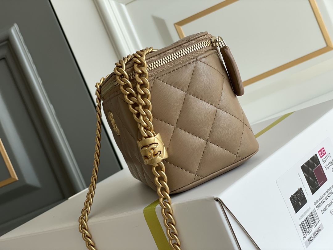 🌼现货 白金版▪️正品级 包装如图𝑪𝒉𝒂𝒏𝒆𝒍 22𝒌秋冬小金柱调节链长盒子 奶茶色𝟸𝟸𝚔秋冬新品必入系