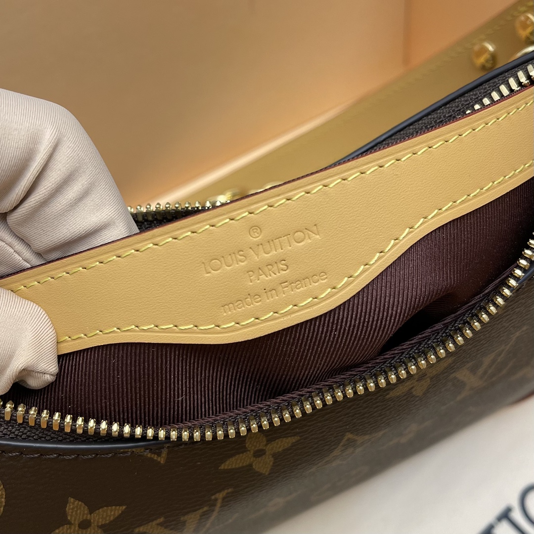 M45832 Odeon PM Handbag in Monogram Canvas with tan leather trim evokes - Bag 6