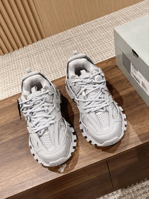 Balenciaga Shoes Sneakers Designer 7 Star Replica Track Sweatpants
