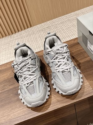 Balenciaga Replicas Shoes Sneakers Track Sweatpants