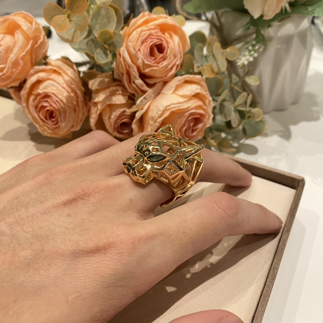 Cartier Ring