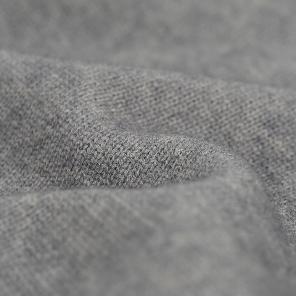 High-End Women’s Clothing: Wool Knit Sweaters with Twilight Collars by Ami - 图片 8