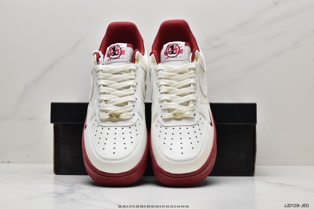 130 耐克Nike Air Force 1 Low 空军一号低帮DQ7582-100