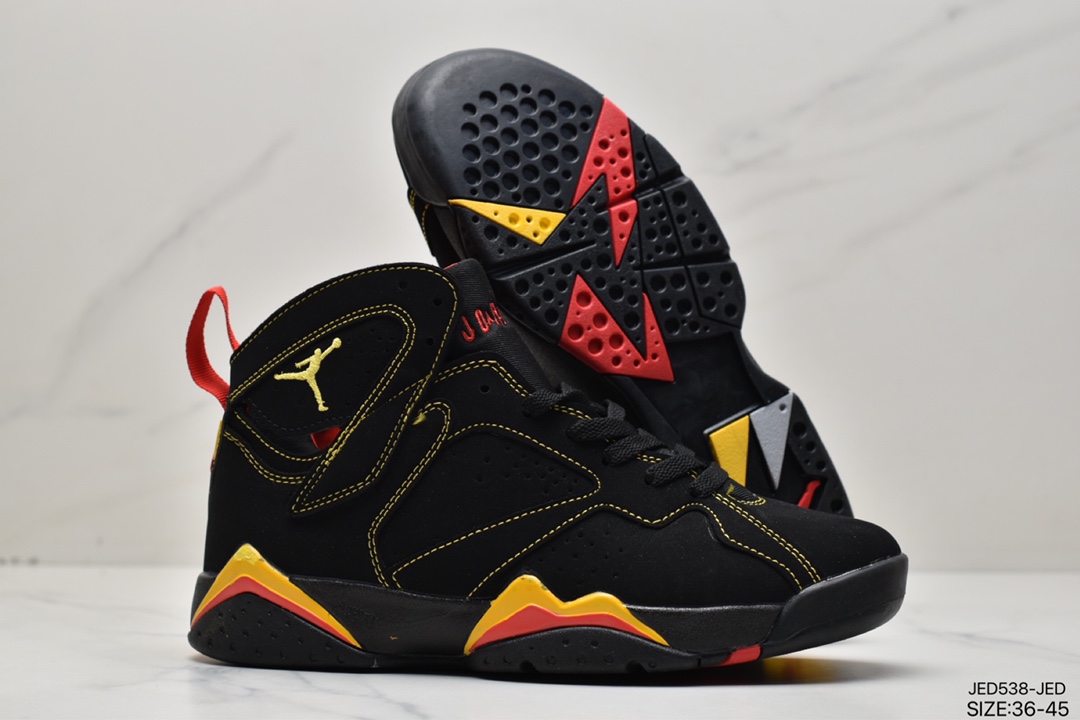 150 乔丹Jordan官方耐克乔丹AIR JORDAN 7 RETRO 休闲文化运动鞋