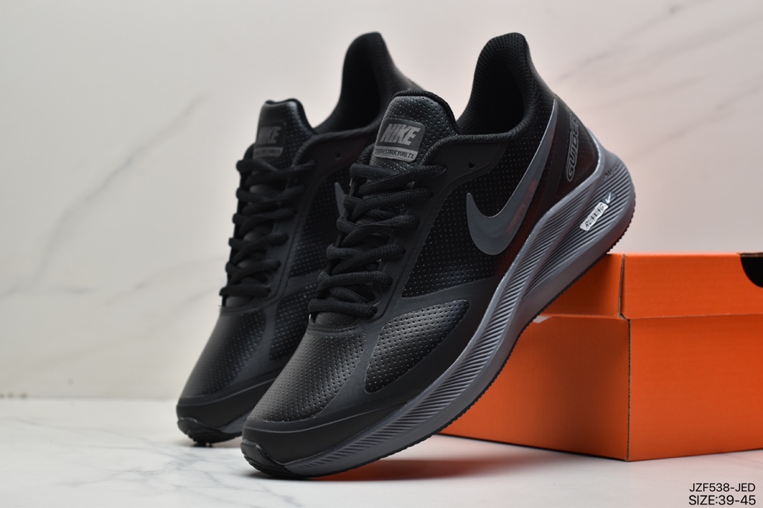 145 耐克Nike Air Zoom Structure 7X 皮面运动跑鞋