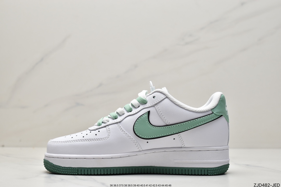 240 Nike Air Force 1 React LV8 白黑金 DA8481-100