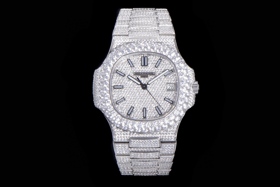 NO:384126,Produced by TW Factory Patek Philippe PP Nautilus Star Edition!  HB1 has a brand new custom original 324 movement, the balance wheel position of the movement is the same as the original, CNC technology creates movement plywood, deep flower washing and engraving, the effect maintains the details that the original has, and the movement structure is extremely restored. After countless processing techniques, regardless of cost, it is finally completed to restore the effect of the original diamond inlay!  The pointer is upgraded to the second hand center point to the needle shaft second hand. Every detail is achieved to the extreme!  The best luxury recommendation for gifts, please be sure of TW exclusive quality, patek philippe19860909TW 出品  TW Factory 百达翡丽 PP 鹦鹉螺满天星版！HB1 全新定制原版324机芯,机芯摆轮位置与原装一致,CNC数控技术打造机芯夹板,深度洗花和刻字,效果保持了原装应有的细节,机芯结构还原度极高.历经无数次的加工工艺,不计成本,只为还原正品后镶钻的效果,终于大功告成！指针升级秒针中心点升级为针轴秒针. 每处细节都做到了极致 ！送礼最佳奢华推荐请认准TW独家品质,,patek philippe,Watch