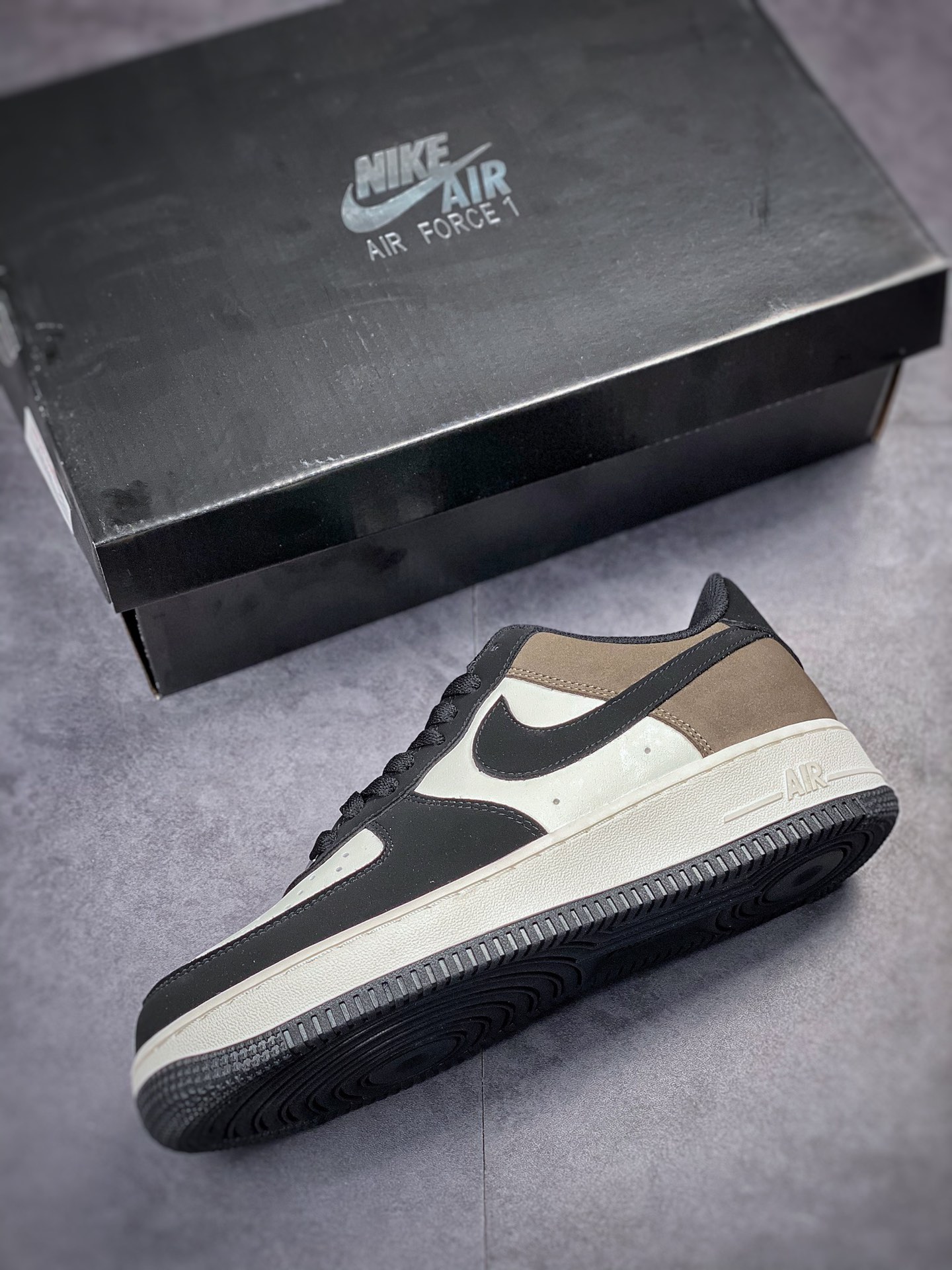 Nike Air Force 1 Low 07 Mocha Black Stitching YG5063-203-Top High Quatity Cheap Sneakers Fashion Clothing Clothes Bags handbags Shoes of all Brand wholesale With The best Quality And Beautiful Price from China Factory Chinese suppliers wholesaler seller Nike Air Force 1 Low 07 Mocha Black Stitching YG5063-203
